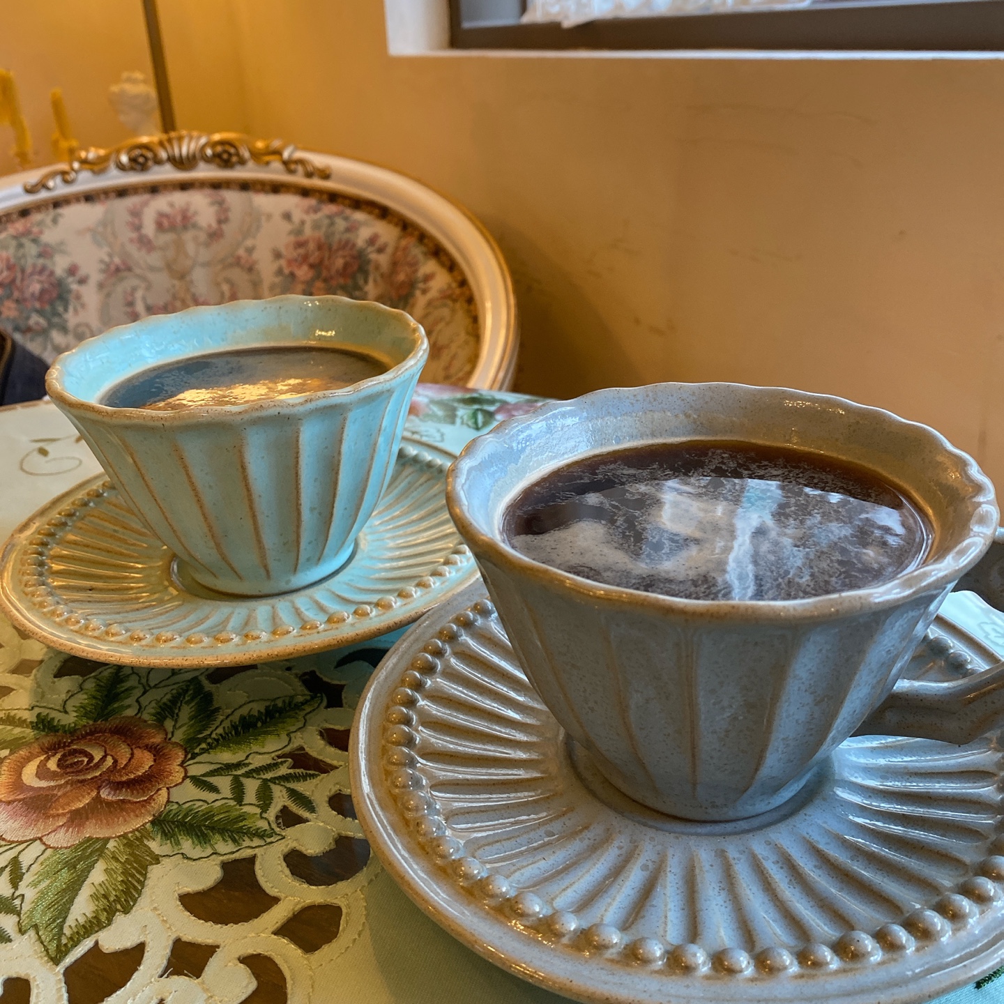 제주 삼성혈 도남 52번가 커피하우스 컵플레 케이크 런던크림커피 카페