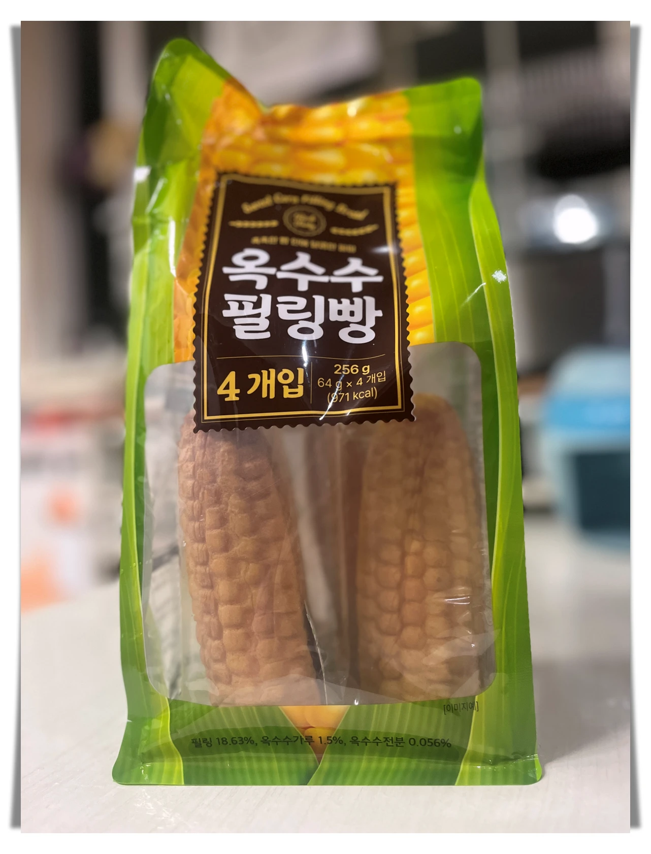 노브랜드-옥수수-필링빵-제품