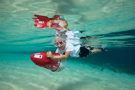 수중 수쿠터로 더 엑티비티 한 시간 연출 하기