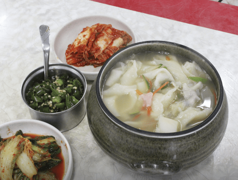 경복궁 맛집 " 삼청동수제비 " 음식 사진