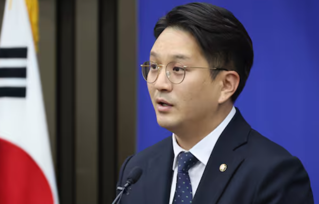 전용기 국회의원 프로필