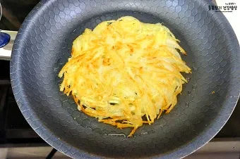 감자전 만드는방법과 간장소스 집에서 맛있게_15