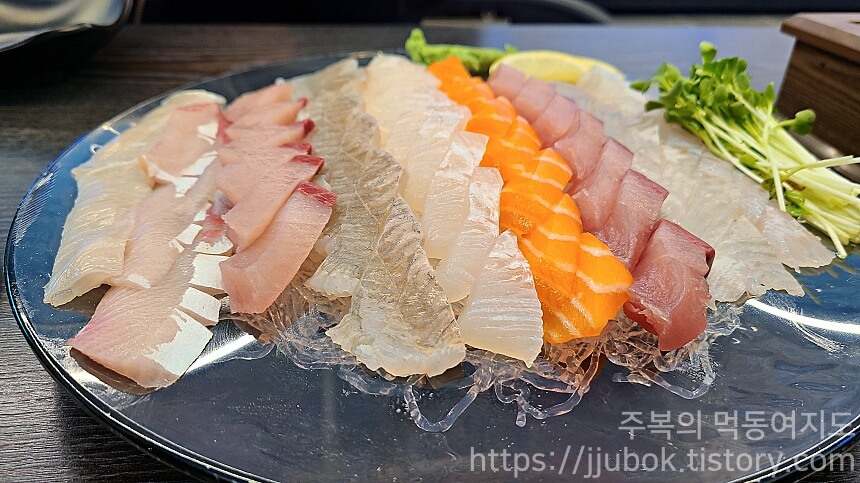 아이돌수산-제철모듬회-2