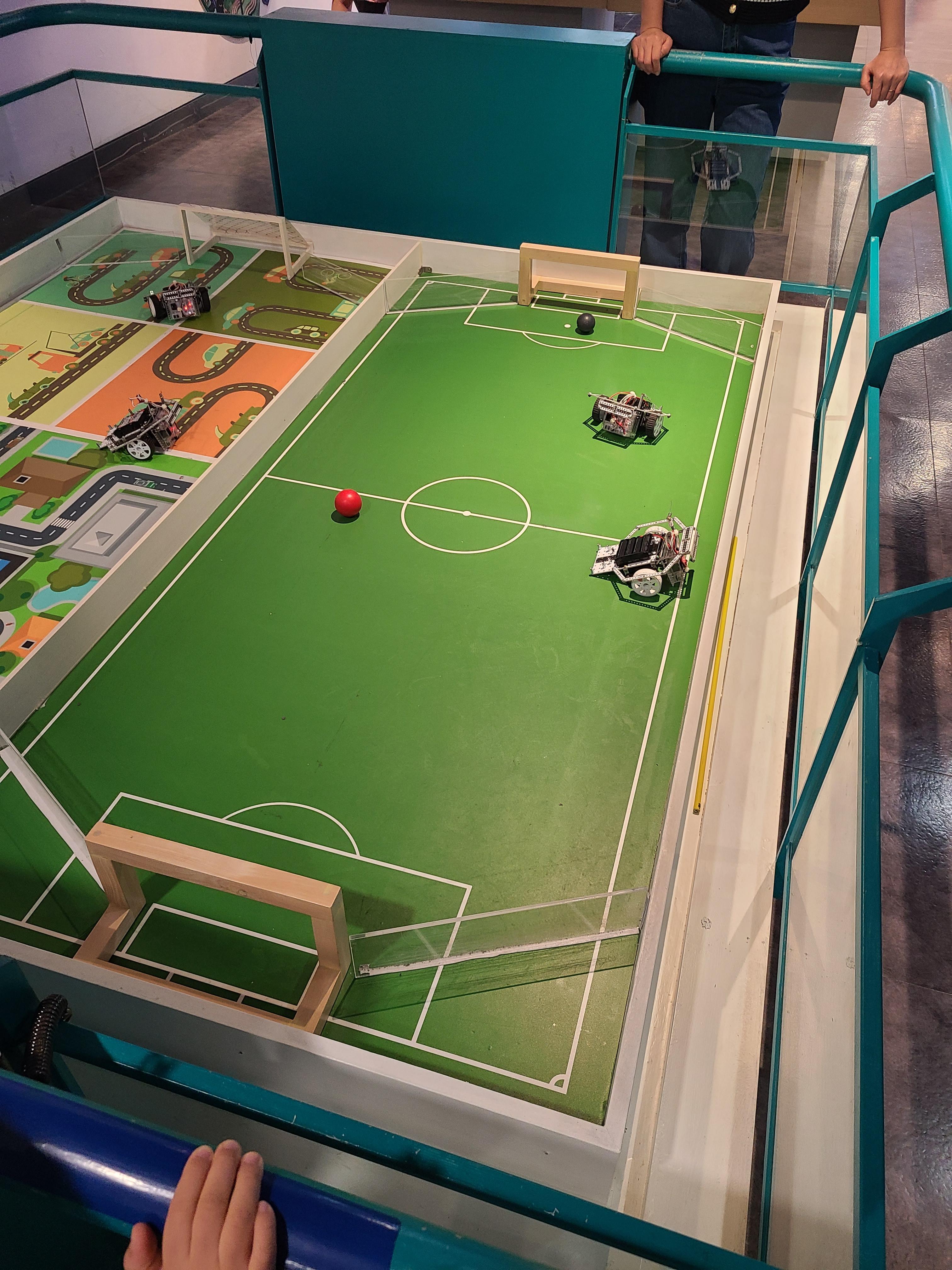 축구게임 조종 로봇
