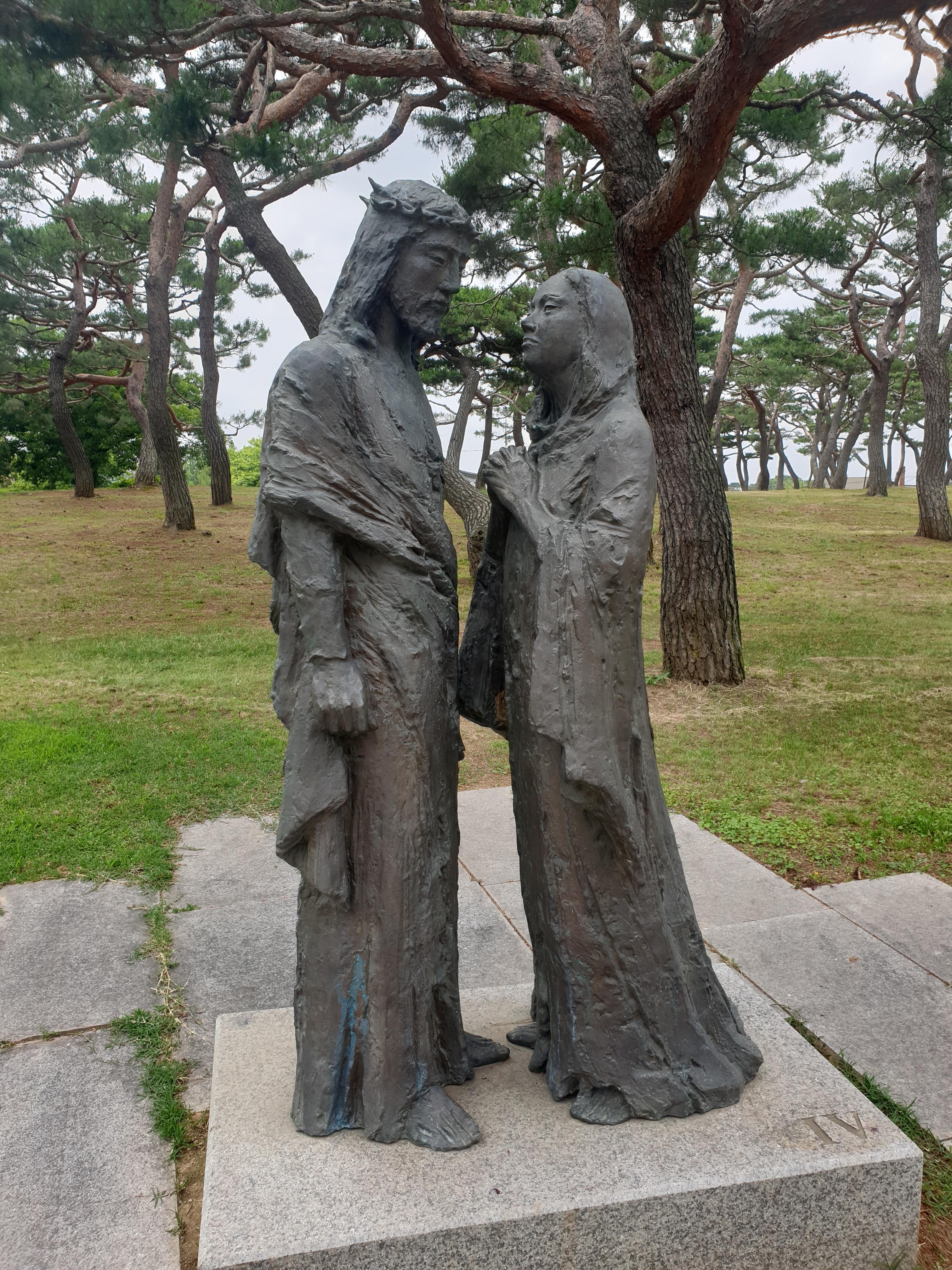 합덕 솔뫼성지 조형물