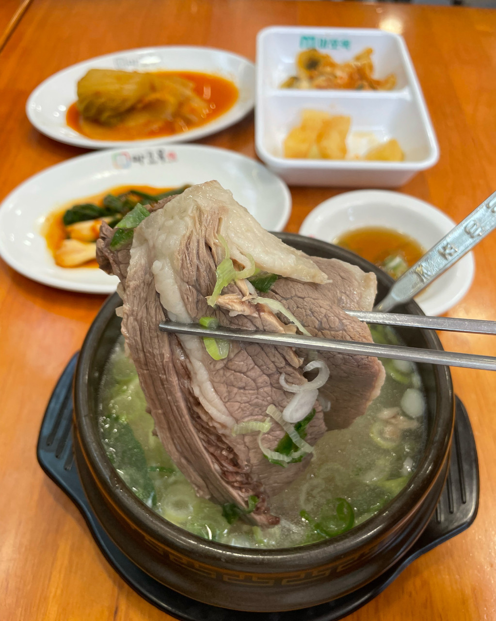 THE 맛있는 녀석들 518회 고고데이 특집 서울 마포구 용강동 차돌탕과 차돌수육 맛집 마포옥