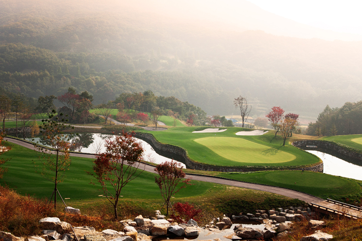 360도 컨트리클럽 (360&ordm; COUNTRY CLUB)