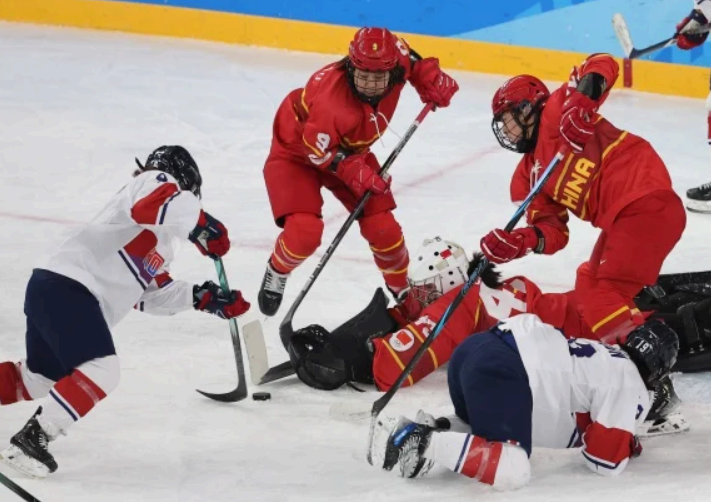 한국 여자 아이스하키, 중국에 아쉬운 패배... 사상 첫 아시안게임 메달 도전 계속된다
