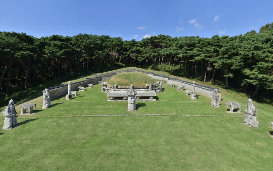 조선왕릉 숲길 9곳 개방, 1년에 단 두 번! (+ 국가유산청 궁능유적본부)