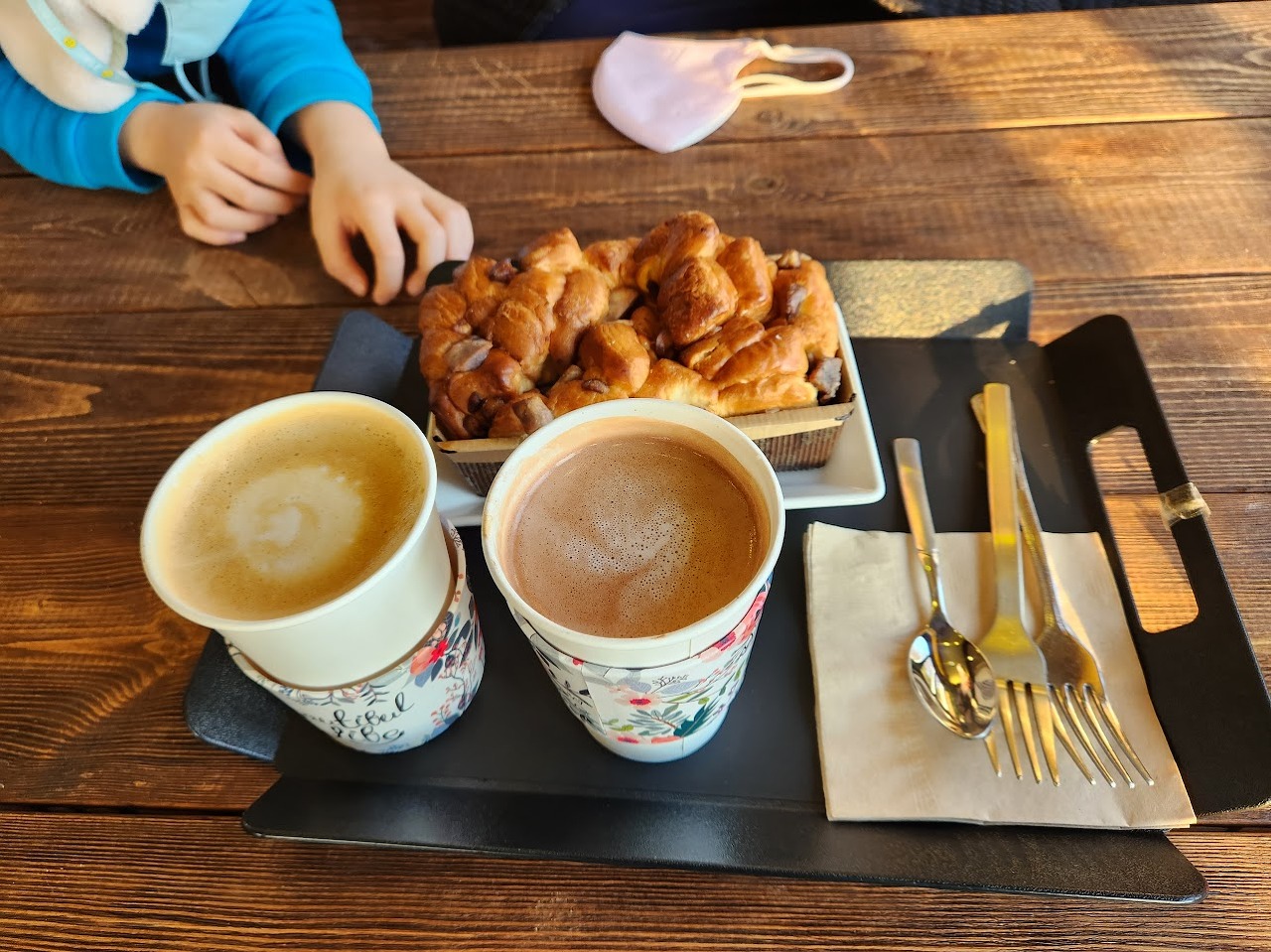 샐리제빵소 카페라떼, 초코라떼