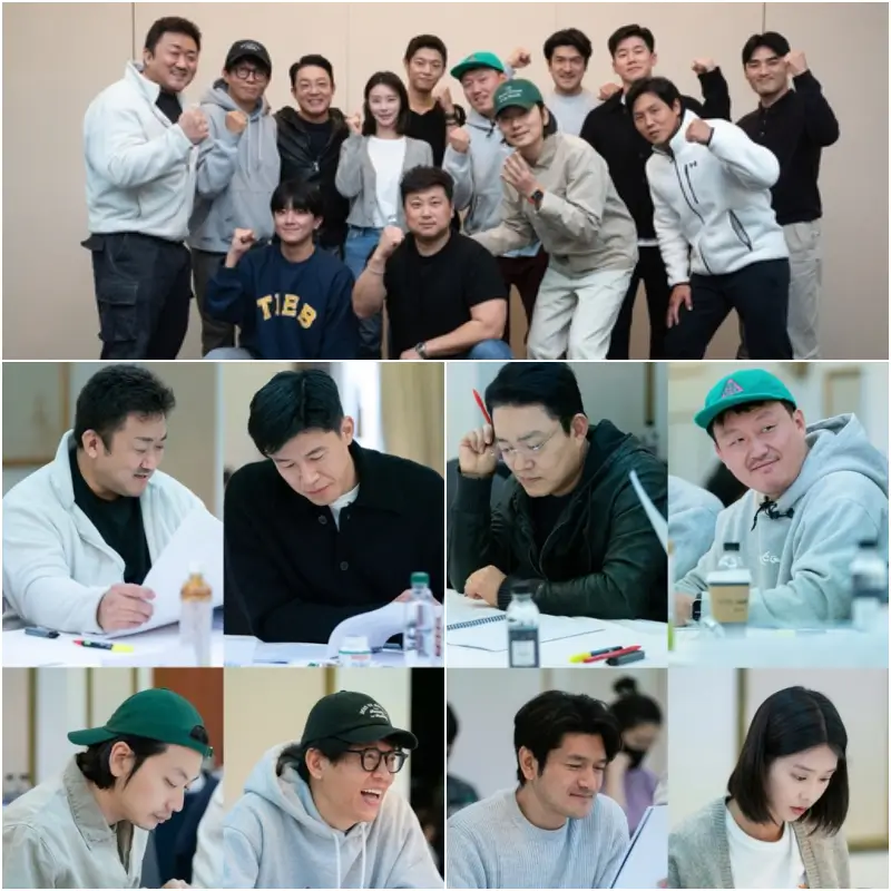범죄도시4 출연배우들과 제작진 단체 사진