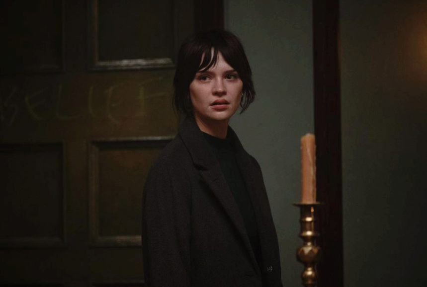 영화 <헤레틱> 뜻과 결말 해석 – 휴 그랜트 A24 공포 스릴러 (+OTT 정보)