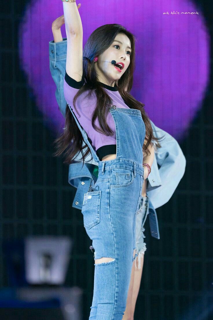 아이즈원 강혜원 몸매 키 아이즈원 강혜원 몸매 키