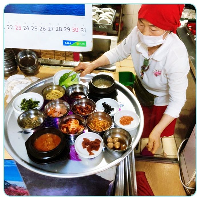 굿모닝대한민국라이브-5500원-20첩-가정식-백반-상차림-맛집