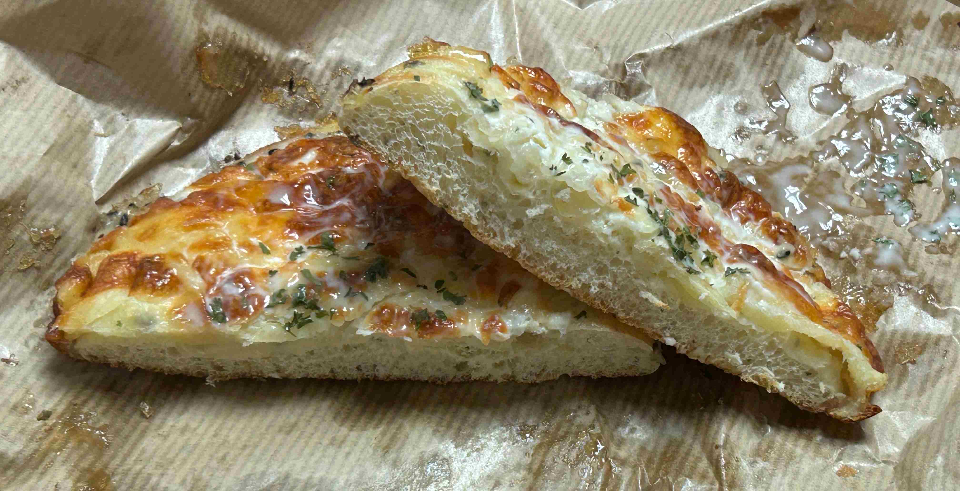 어니언 브레드 단면