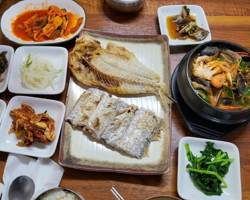백반기행-제주도-갈치국