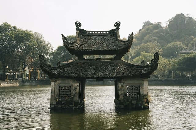pagoda hanoi