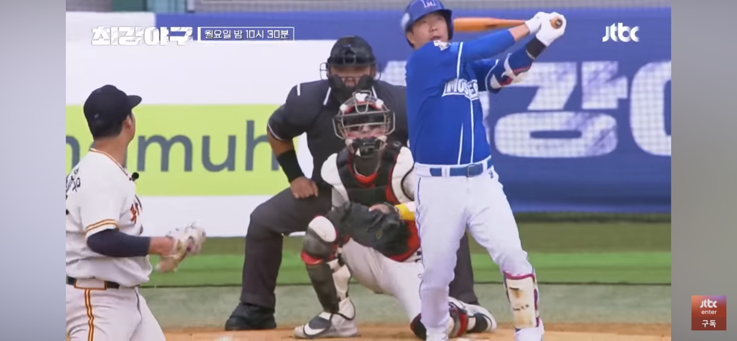 만루 찬스의 정근우 ❘ 오랜만에 보는 '검머악'의 대포