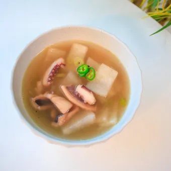 오징어 무국 끓이는 방법으로 칼칼국물_12