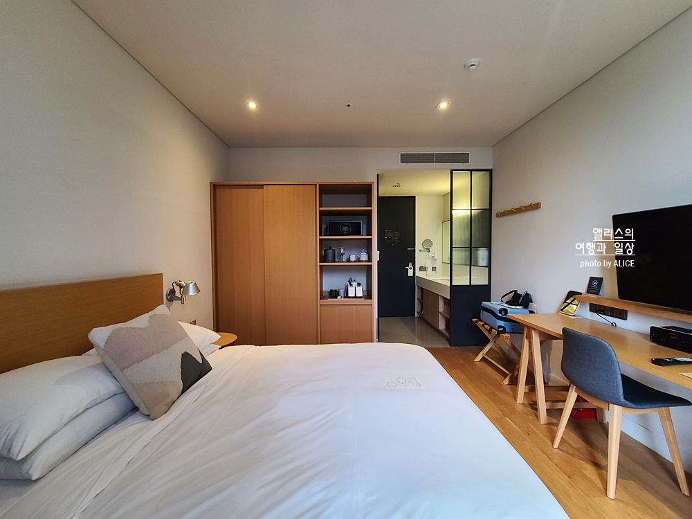 라까사호텔 광명 스탠다드 더블룸 후기, 가성비 좋은 아늑한 호텔, 숲뷰