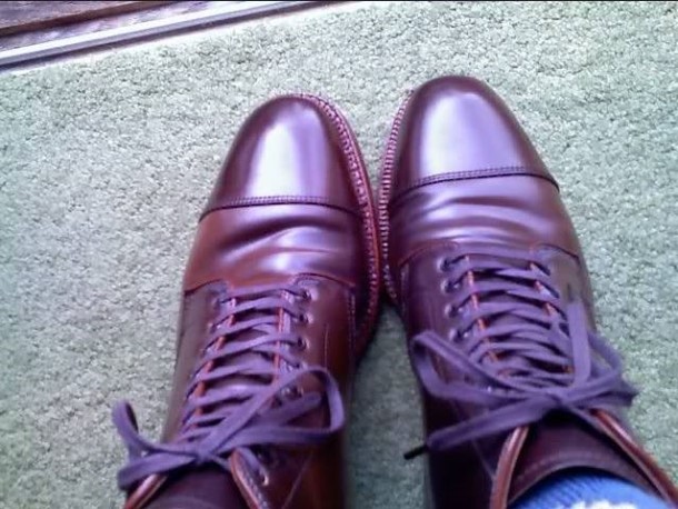 스트레이트팁 구두, 적갈색