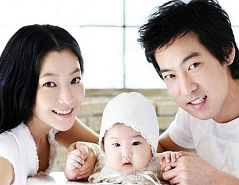 배우-김희선-남편-박주영-딸