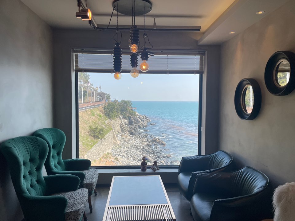 부산 엣지933