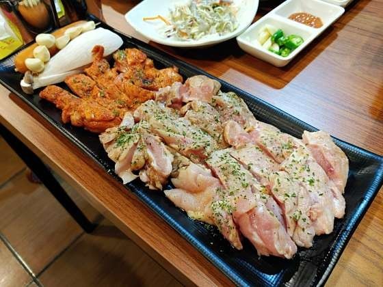 닭바위 숯불닭갈비