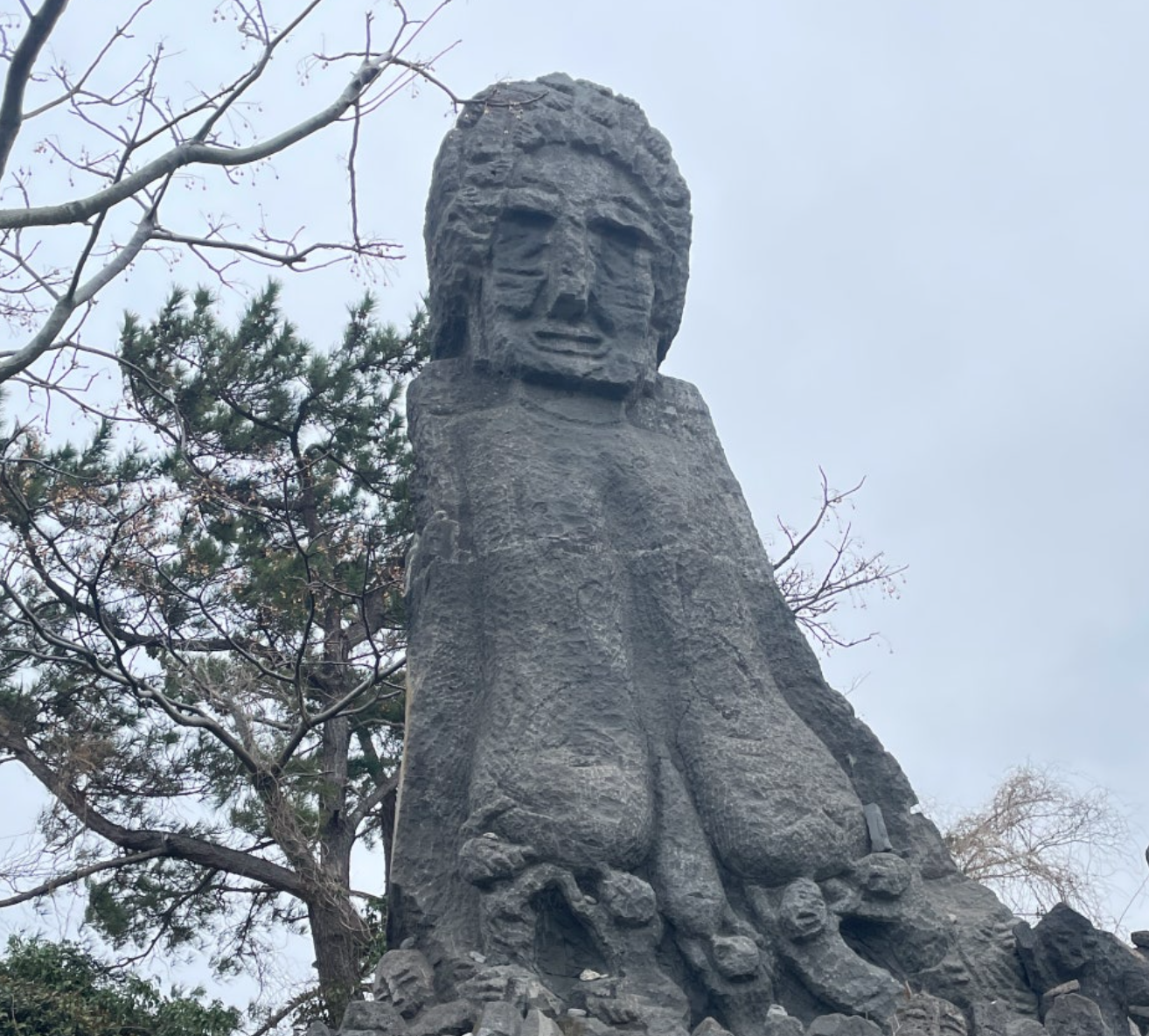 생각하는 정원 설문대할망 조각상