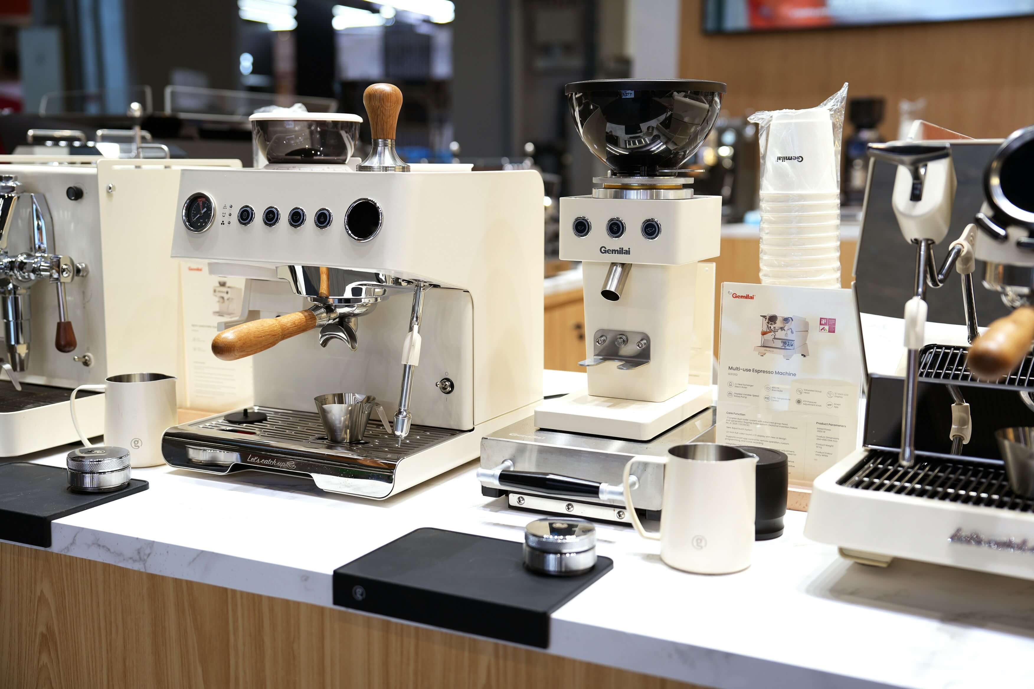 카페 베이커리 페어