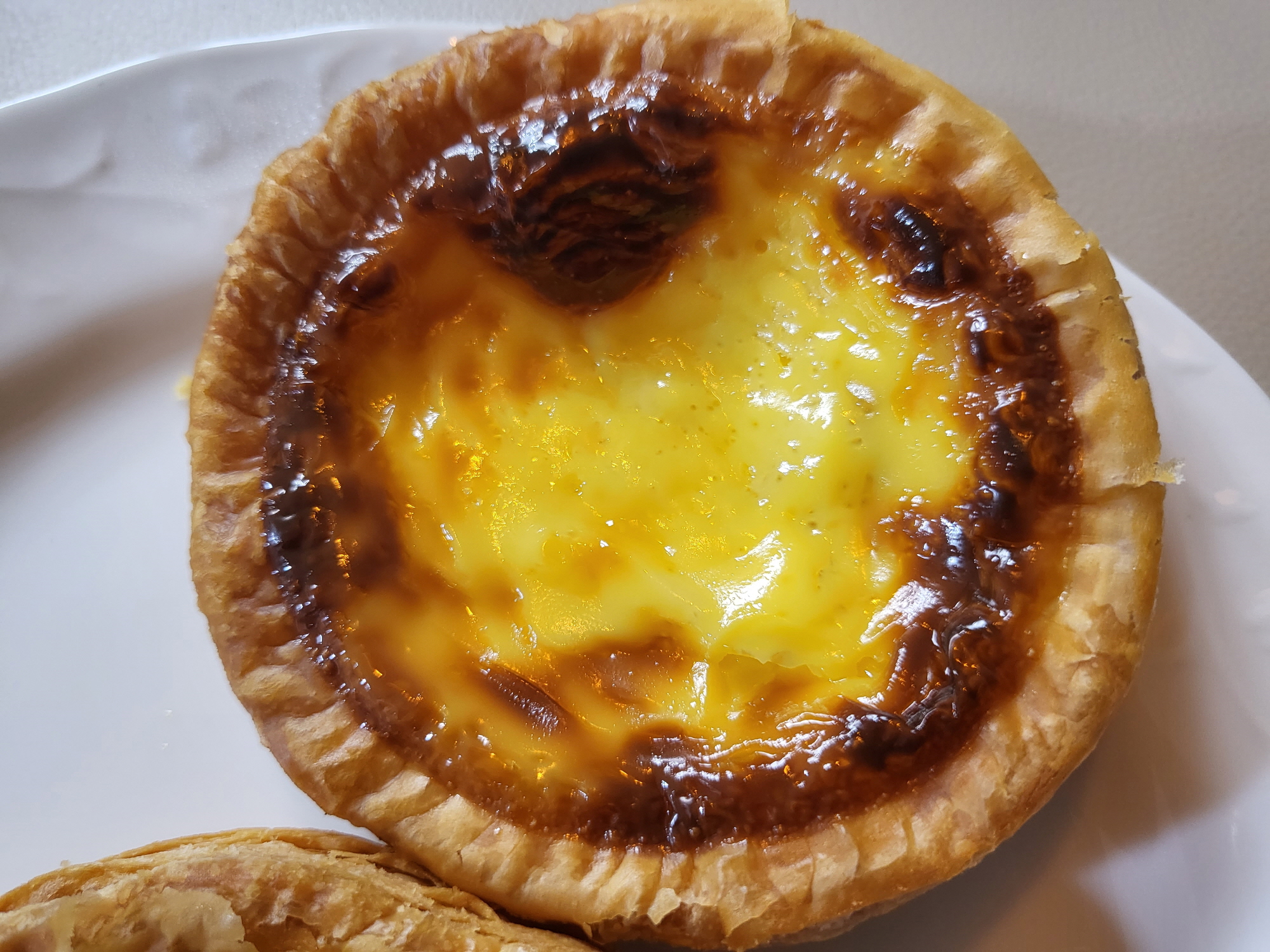 타르트야 - 정면 샷