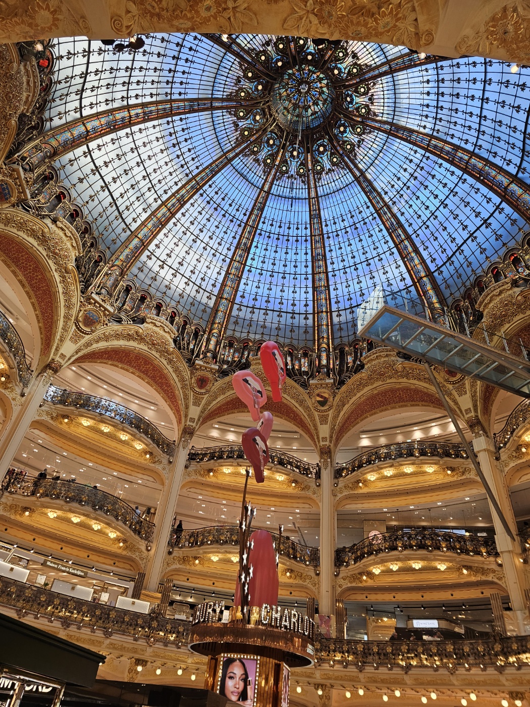 오스만 백화점의 인테리어