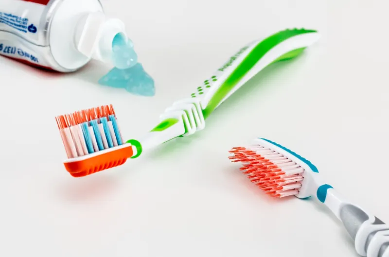 쓰지 않는 치약의 다양한 활용법