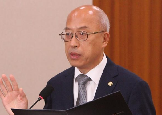 조원철 법제처장