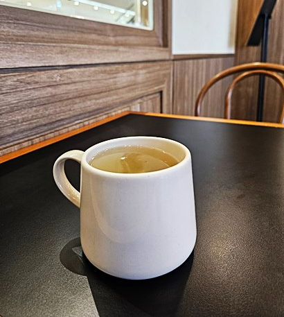 한남동 카페 추천: 르몽생미셸 르 카페 솔직 후기 (한강진역 조용한 카페)