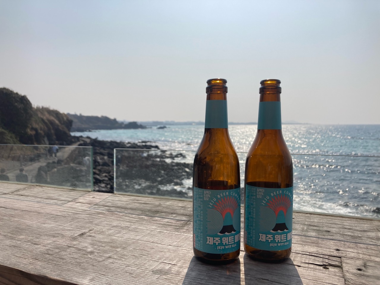 애월바다에서즐기는맥주