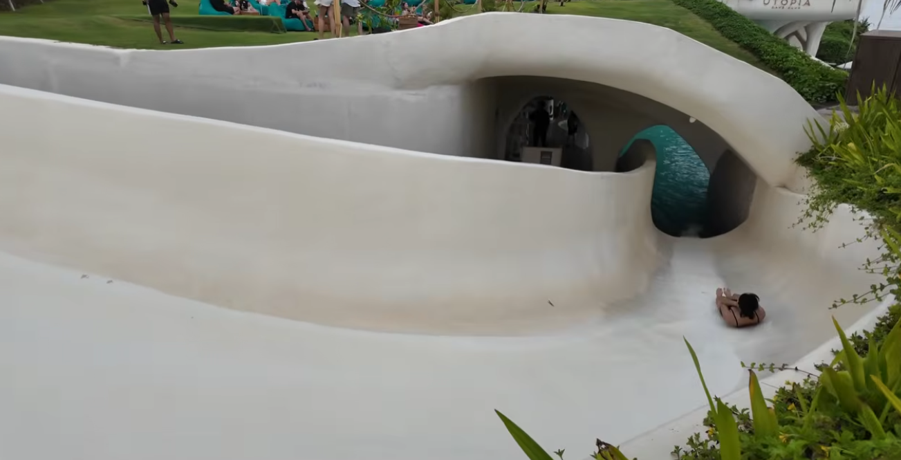 발리 루나 비치 클럽 유토피아 케이브1