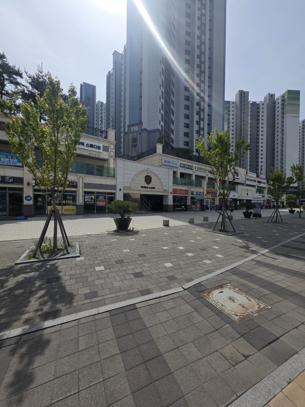 건물-외관의-모습입니다.