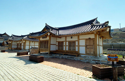 망상오토캠핑리조트 전통한옥