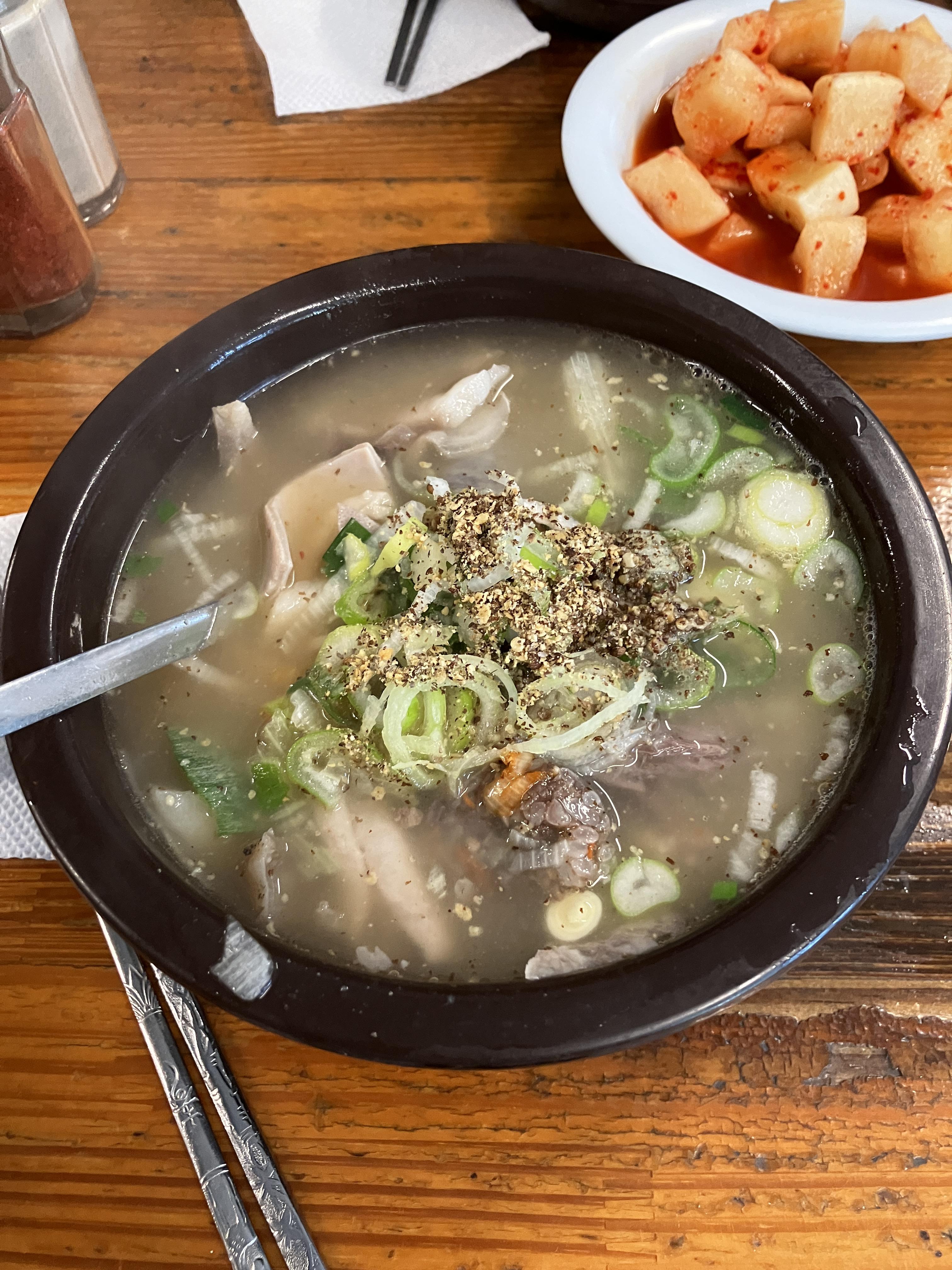 이화찹쌀순대 특 국밥