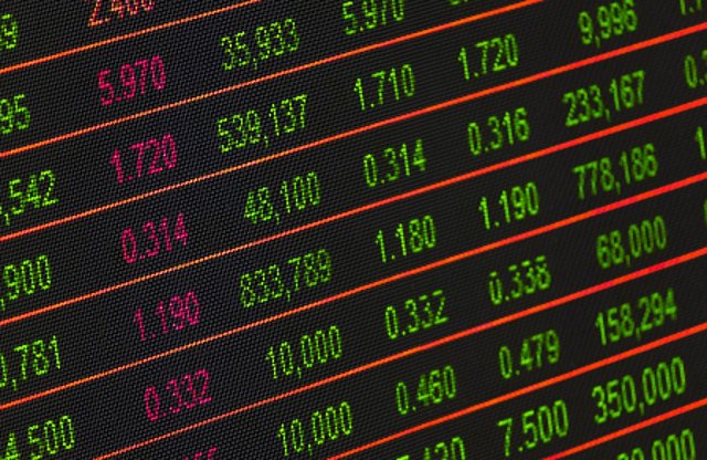 주식시장 전광판 수치 화면