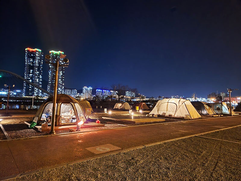 부산광역시 부산항 힐링야영장 소개