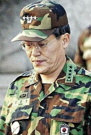 신일순 프로필