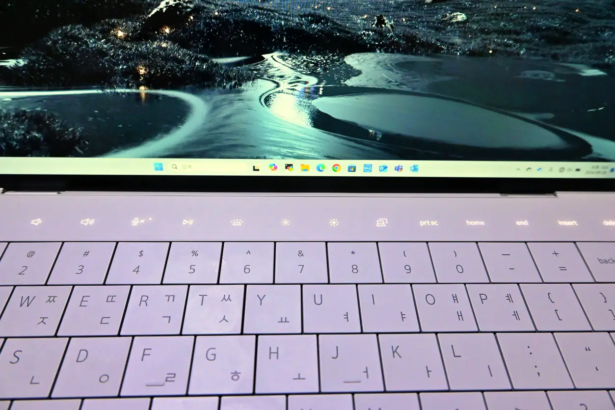 업무용 노트북 추천 DELL XPS 13 DX9340-WP04KR 리뷰 사진 9