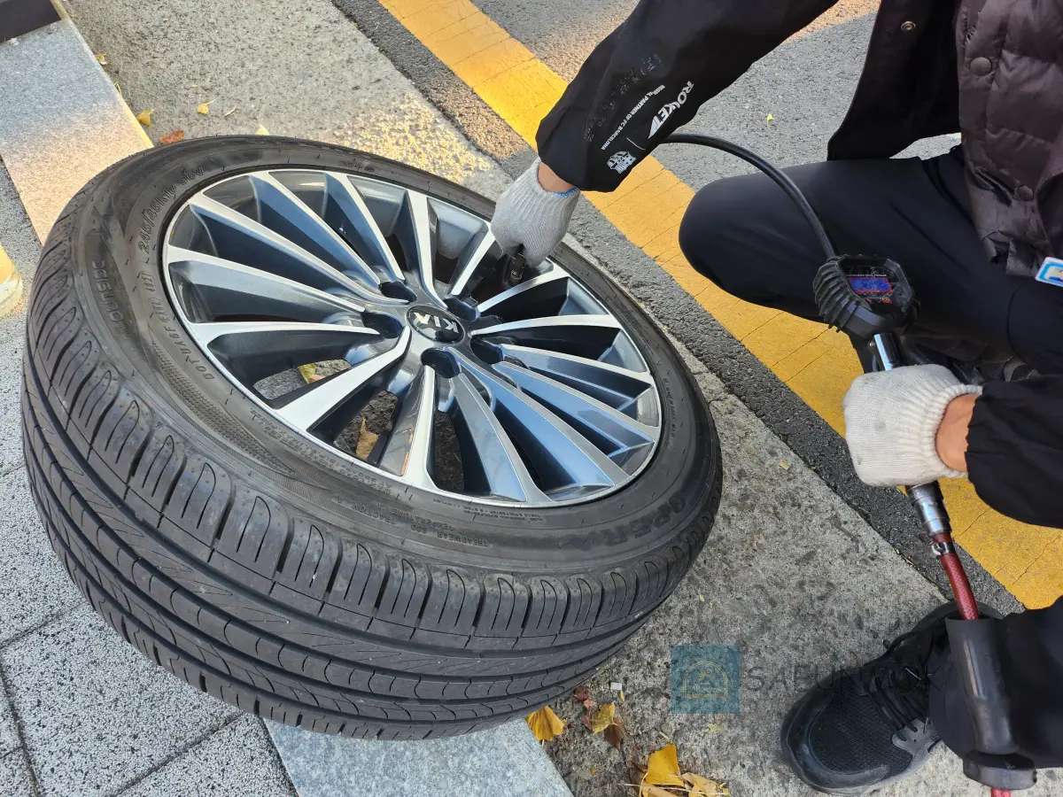 삼성화재-다이렉트-타이어펑크-긴급수리