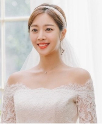 배우 조보아 오늘(12일) 비연예인과 워커힐에서 결혼식