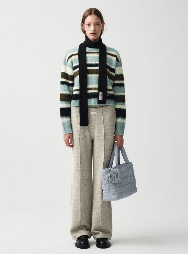 싱크로유 12회 카리나 니트