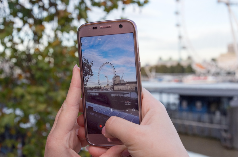 ์ค๋งํธํฐ๊ณผ AI๊ธฐ๋ฐ ๊ด๋ จ ์ด๋ฏธ์ง