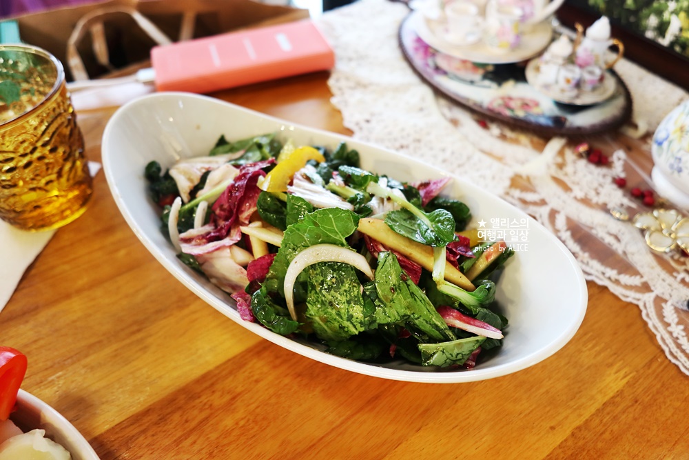 부산 스위스 전통요리 라끌렛 전문점, 베란다 치즈 - 양 많고 아주 꿀맛