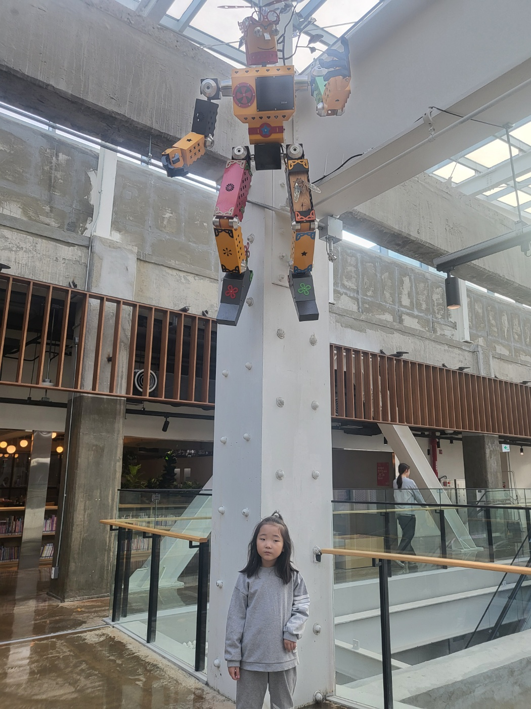 청주 열린도서관(원더아리아 5층 도서관)